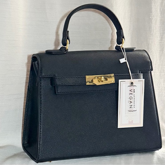 Elegant Black Vegan Leather Satchel 25cm - Picture 2 of 10